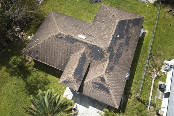 Top Causes of a Sagging Roof and Repair Solutions