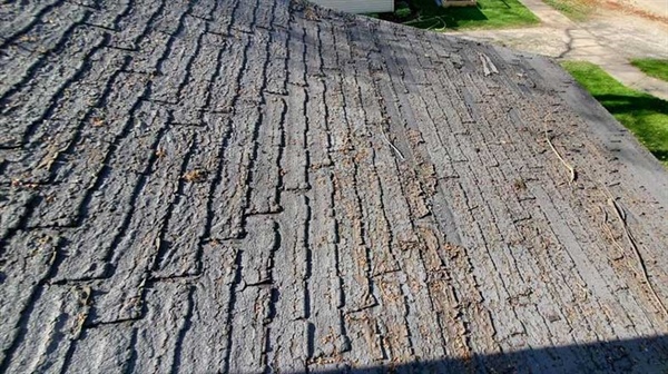 The Sizzling Truth: How Summer Heat Affects Your Roof Shingles