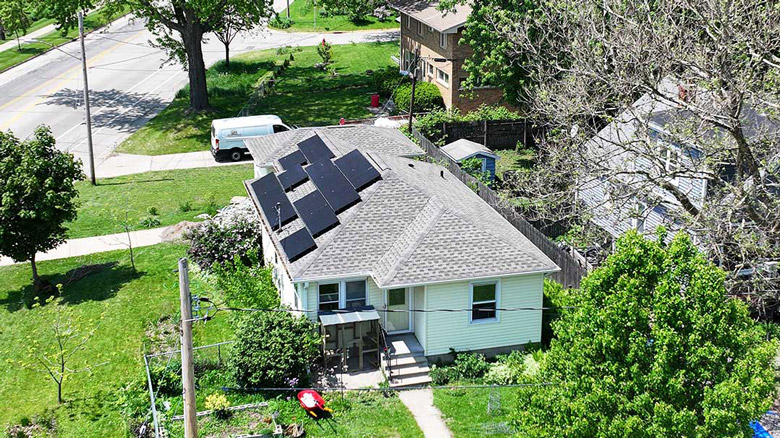 Joe VanSlunt Roof Solar Installation Sky View